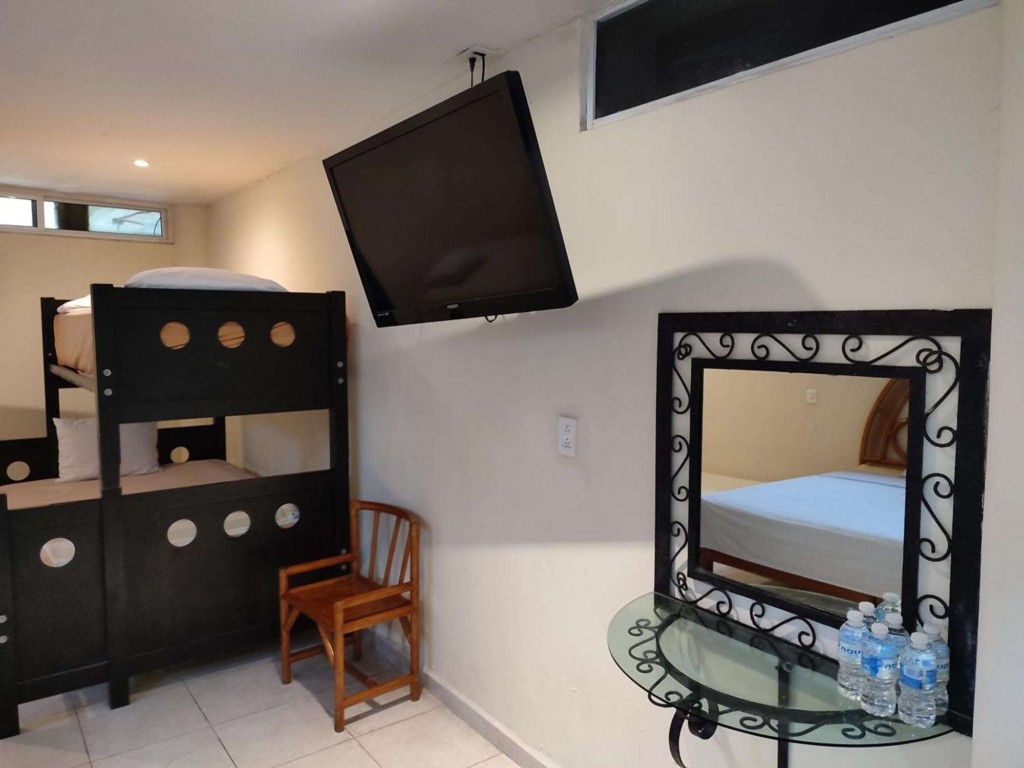 Ashly Boulevard Acapulco Exterior photo
